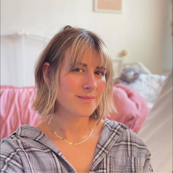 Meet your Posher, Samantha - Picture 1 of 1